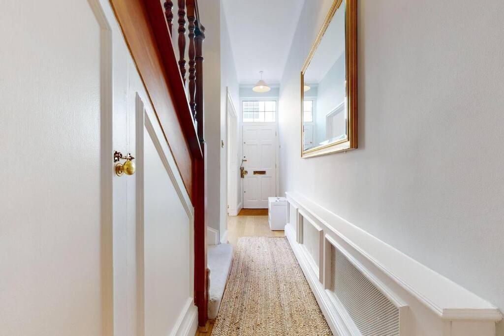 Holiday home Prime Location Prince's Gate Mews 4bd 3 Bath *
